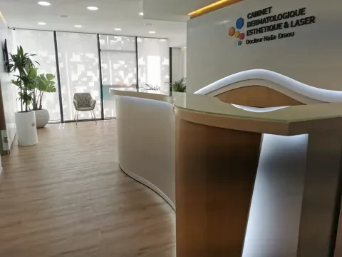 Dr Naïla Draou, Dermatologue