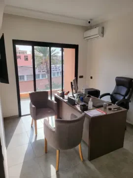 عيادة أمراض القلب والقسطرة القلبية د. حمزة السنوسي
