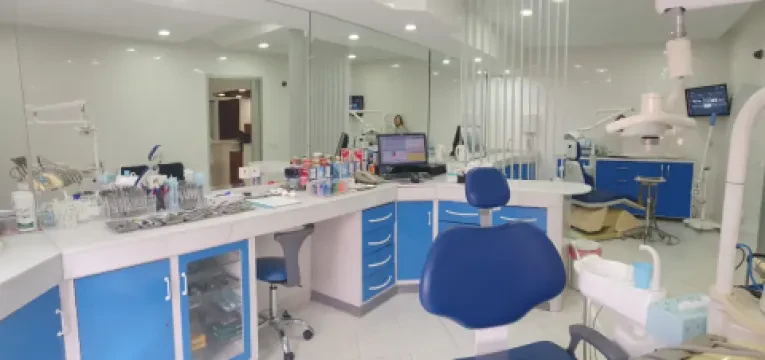 Dr. Laraki Abdeljalil - Orthodontiste