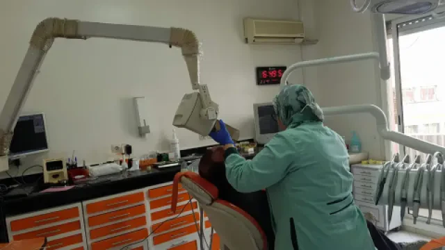 Dr Jmili Najib — Dentiste