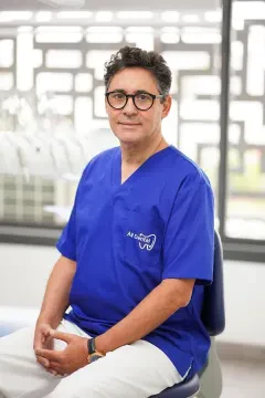 Dr Abdelhak Amezian — Orthodontiste