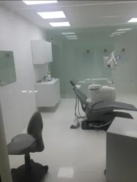 Dr Benothmane Naoual - Orthodontiste
