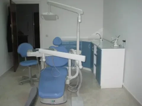 Cabinet Dentaire et d'Orthodontie Dr Laboudi Ahlam