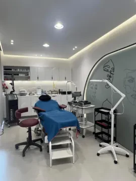 Dr Kenza Tahri Joutei Hassani — Dermatologue