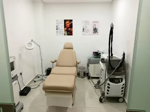Dr Ibtissam Benslimane - Dermatologue