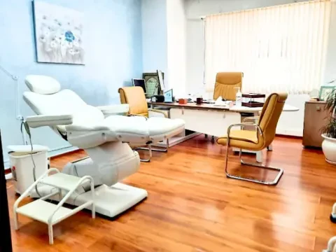 Dr Yassir Chaibi — Dermatologue