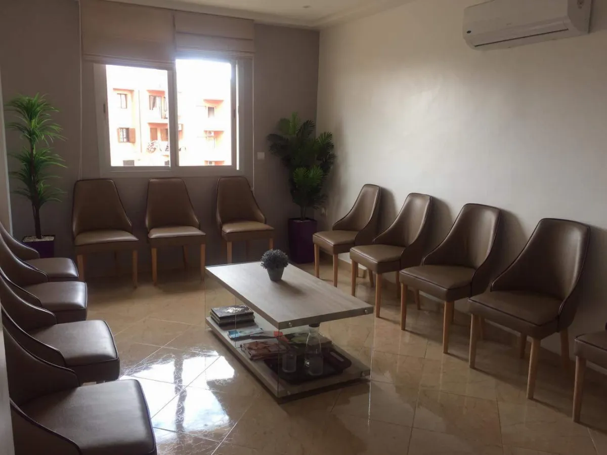 Dr Chabli Houda - Dermatologue