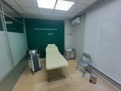 مركز د. سلمى سليم للجلدية والطب التجميلي ونحت الجسم — مكناس