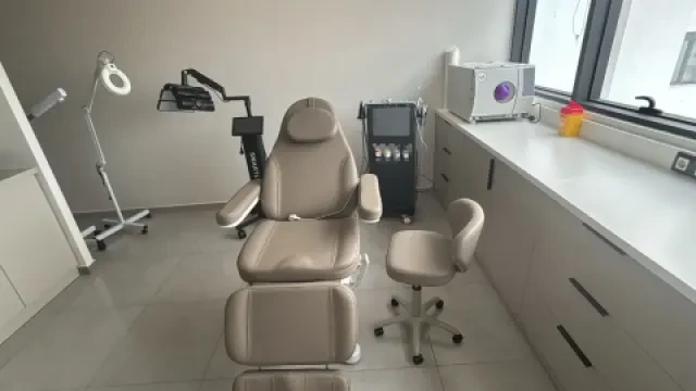 Cabinet Dr Kalthoum Sefraoui — Dermatologie & Médecine Esthétique