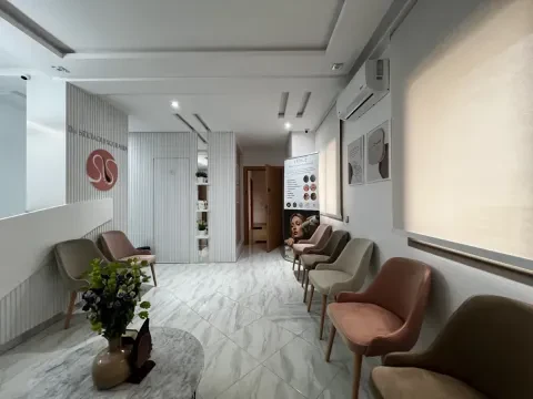 Dr Soukaina Sektaoui - Dermatologue