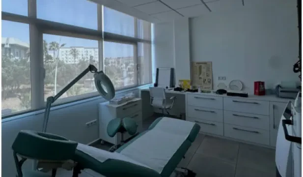 Dr Assia Megherbi