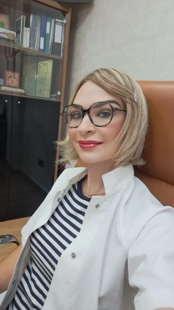 Dr. Rhissassi Kenza - Dermatologue