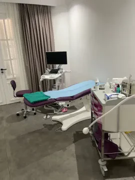 Dr Benmansour Hamza - Gynécologue