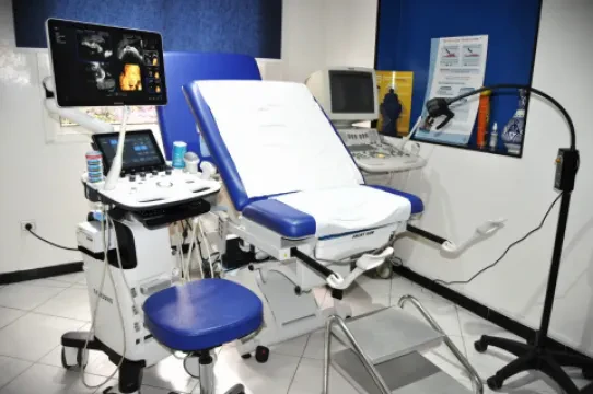 Dr Samira Nabil — Gynécologue