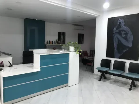 عيادة د. صباح بنيس