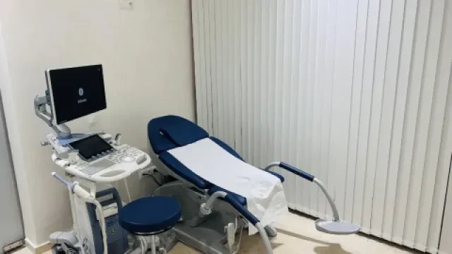 Dr Imad El Kouarty - Gynécologue Obstétricien