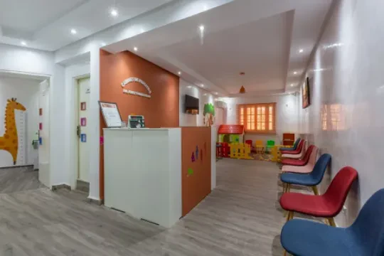 Dr. Khattou Ibtissam - Pédiatre