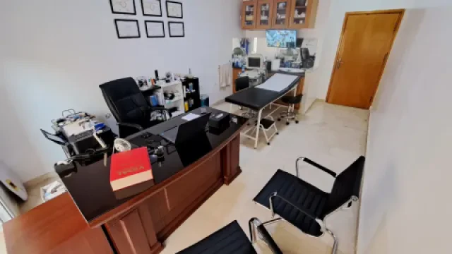 Dr Nabil Chiker, Pédiatre