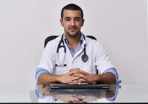 Dr Driss Benchakroune - Cardiologue Rythmologue