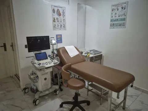 Dr Mounir Ben-Nezha, Cardiologue