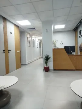 Dr Hamza Miara - Ophtalmologue
