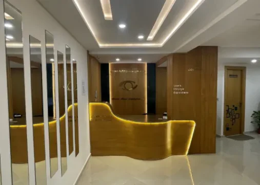 د. طارق بوزوبة، طبيب العيون