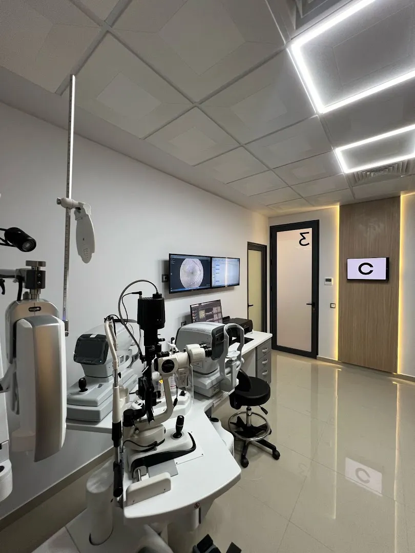 Dr Rami Monem - Ophtalmologue