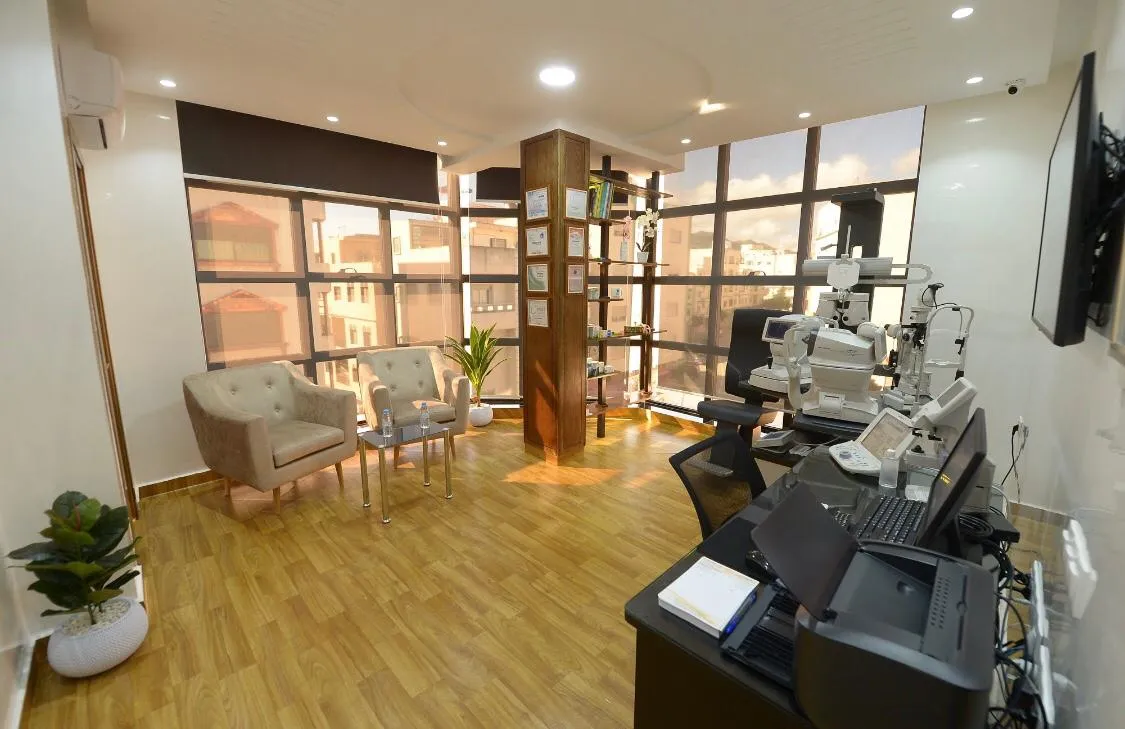 Centre du Dr Zakaria Jebbar pour l'Ophtalmologie et la Chirurgie Oculaire - Tétouan