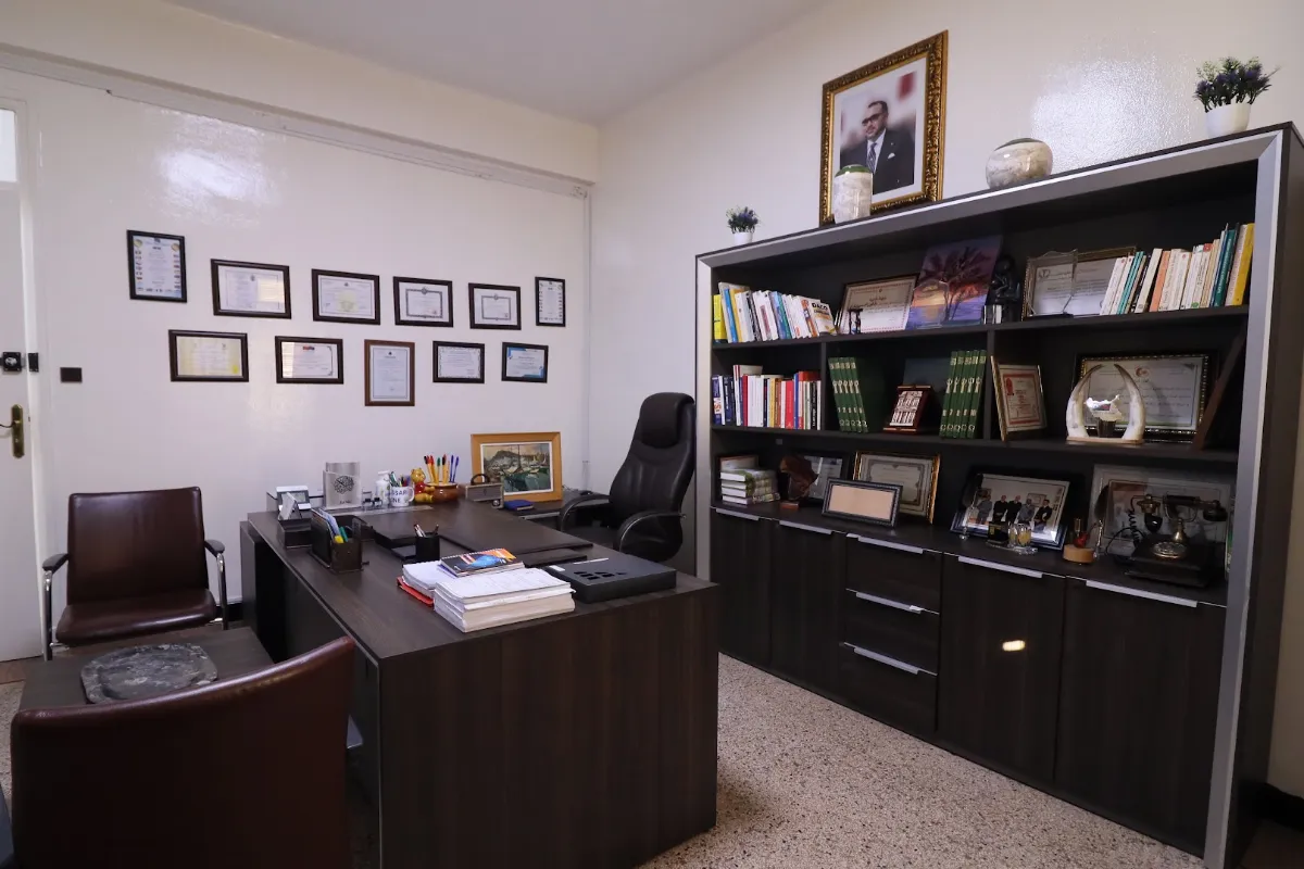 Dr Mohsine Yassari — Psychiatre
