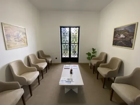 Dr Hamza Zarouf - Psychiatre-Psychothérapeute