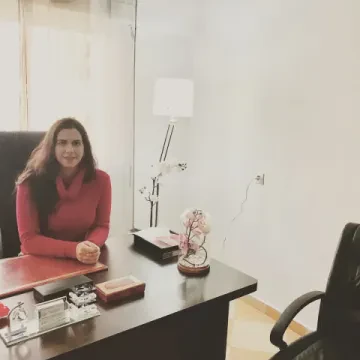 Dr Azzouzi Nada — Psychiatre