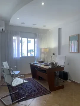 Benlolo Monique