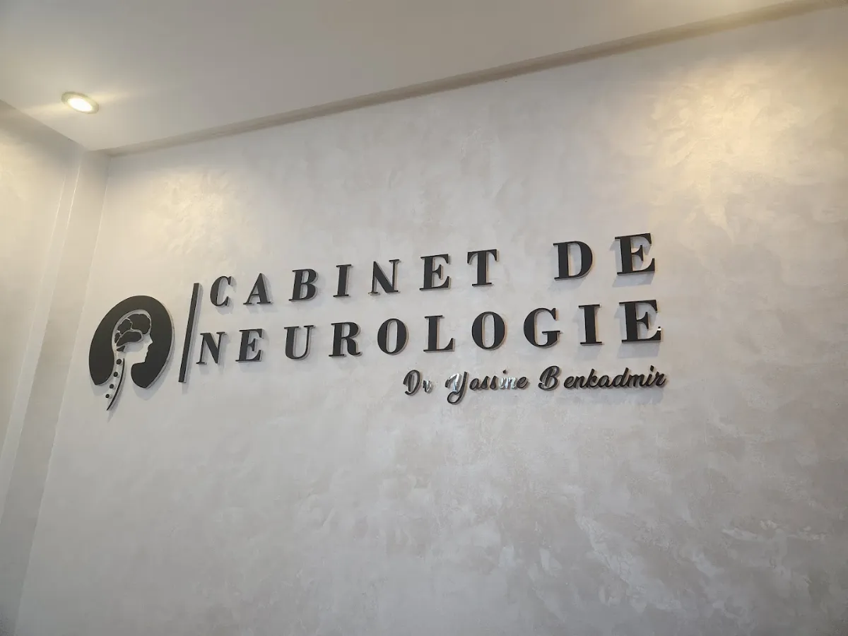 Dr Yassine Benkadmir - Neurologue