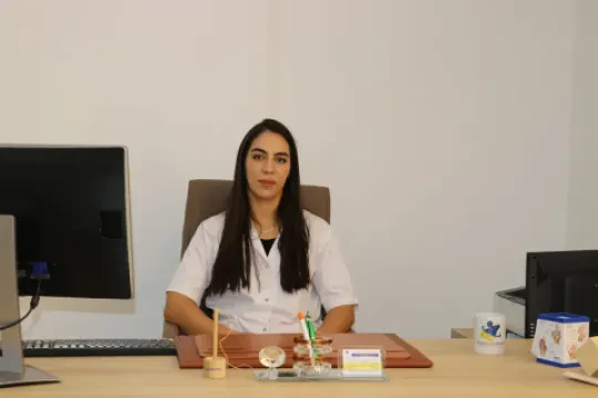 Dr Asmae Elaissaoui — Rhumatologue