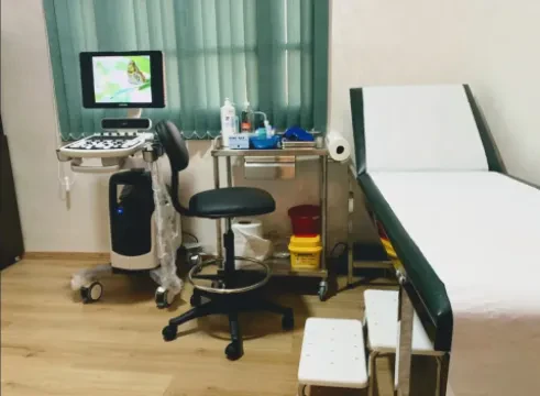 Dr Dikra Jouida - Rhumatologue