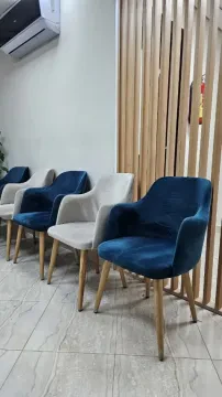 Dr. Soumia Oulahrir — Rhumatologue
