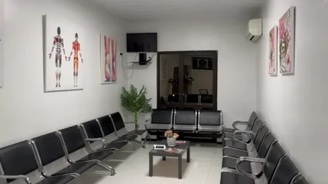 Dr Mehdi Omar Krimech, Chirurgien orthopédiste