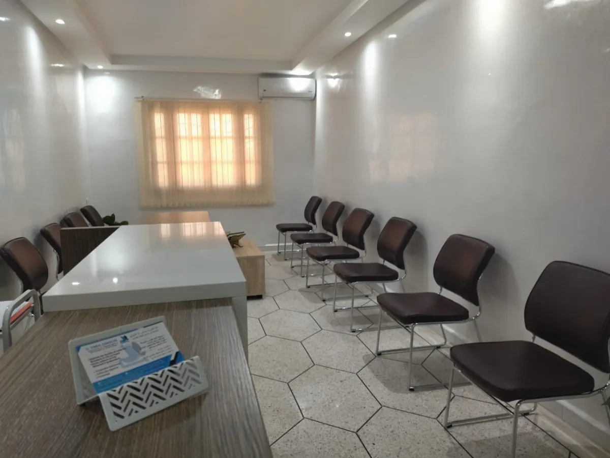 Dr Yomna Dannouni — Gastro-entérologue