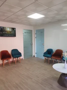 Dr Abdouh Chaimae, Hépato-Gastro-Entérologue et Proctologue