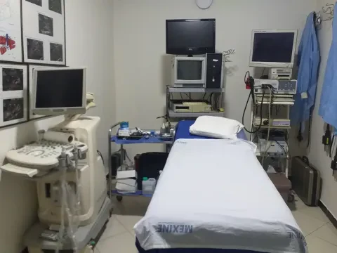 Cabinet du Dr Ahmed Benaïch - Gastro-entérologue