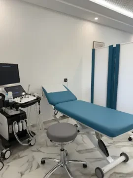 Dr Naima Berdjani - Gastro-entérologue et hépatologue