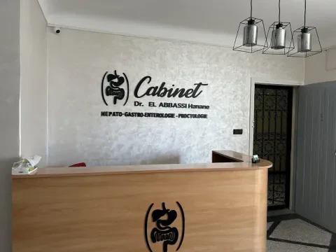 Dr El Abbassi Hanane, Gastro-entérologue