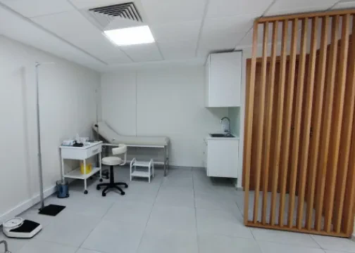 Dr Islam Massou - Endocrinologue