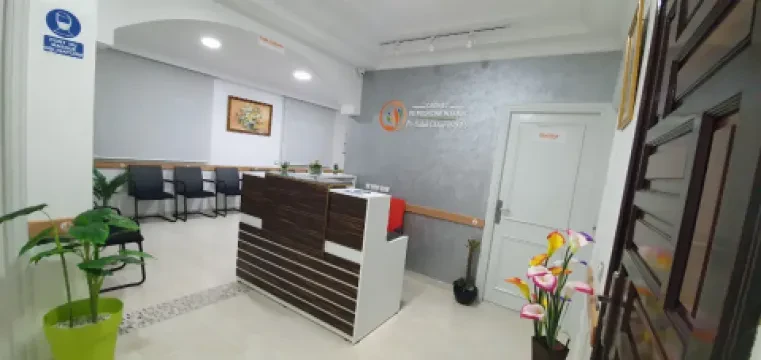Pr Salah Eddine Hammi - Médecine Interne