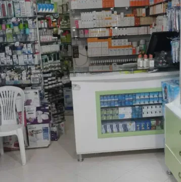 Para Pharmacie Al Karama