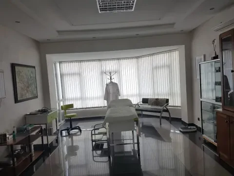 Professeur Fadli Mostafa Cabinet de Neurochirurgie