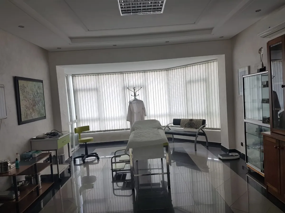 Professeur Fadli Mostafa Cabinet de Neurochirurgie