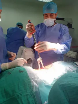 Dr Hakkou El Mehdi - Neurochirurgien