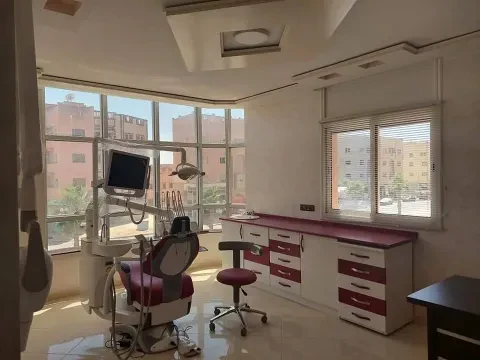Dr Sakour Hassnaa