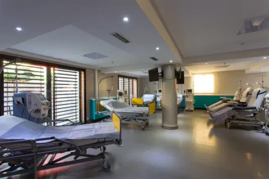 Dr Kaitouni, Néphrologue